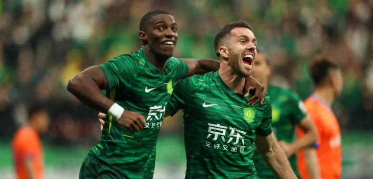 快船队记：伦纳德在今天的比赛中仍将受到出场时间限制